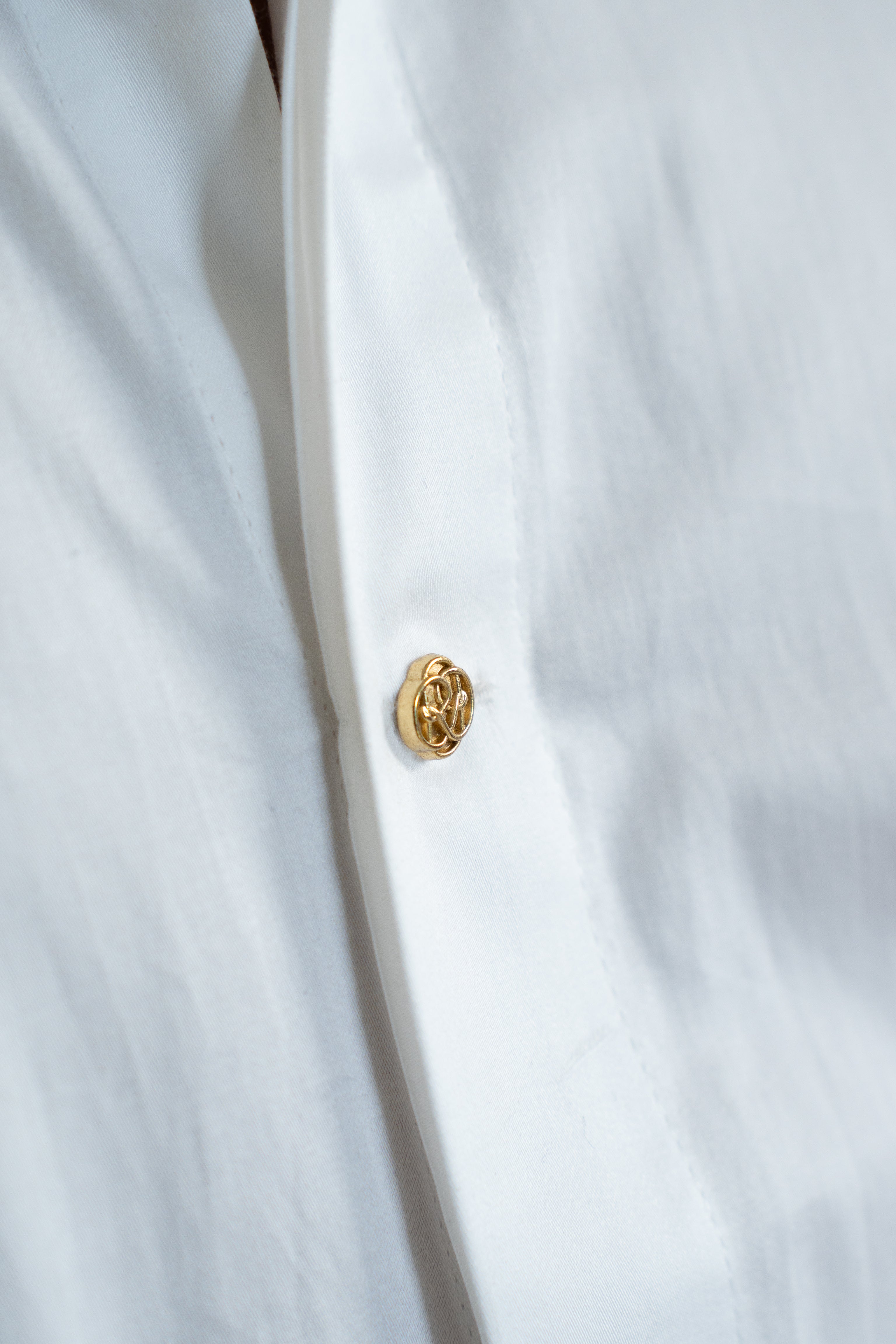 “The Icon” White in Giza Cotton Shirt